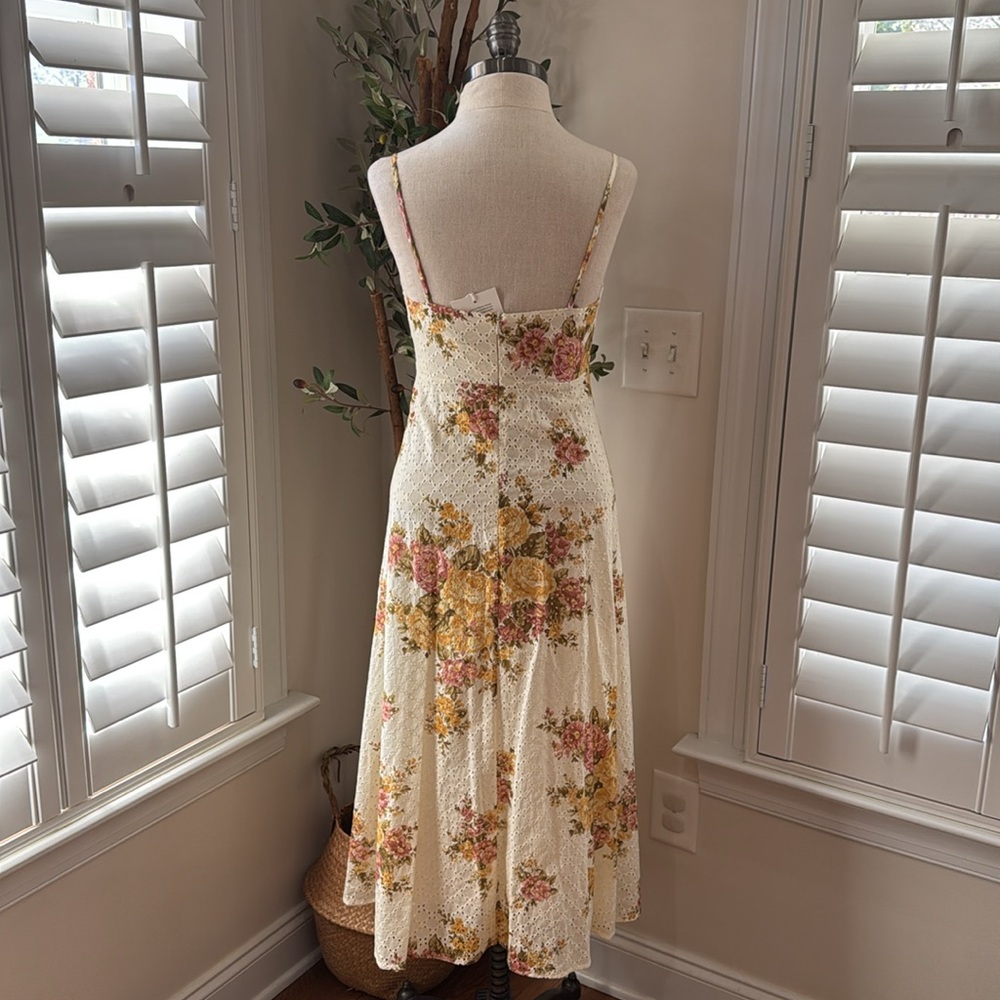 Sold!!  New with tags Sezane chiaretta floral eyelet dress size 34/ us 2 - Picture 9 of 14